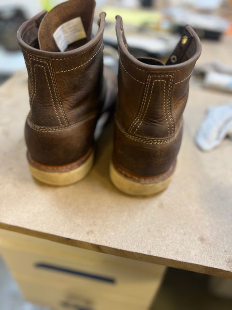 Photo by joji_k on February 3, 2023 of the White's Perry in Unknown Leather.