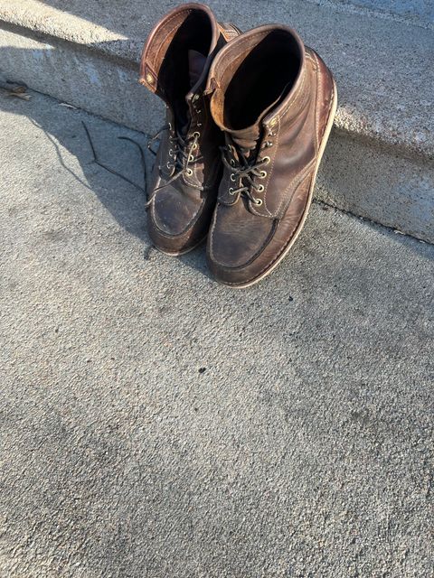 Photo by joji_k on April 1, 2023 of the White's Perry in Unknown Leather.