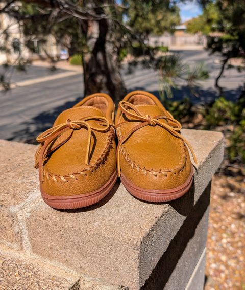 Photo by prospect_joe on October 3, 2025 of the Minnetonka Classic Moccasin in Natural Moosehide.