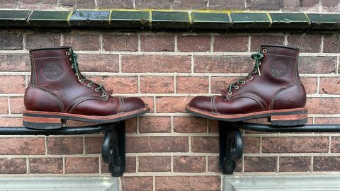 Photo by Dutchbootsguy on April 1, 2024 of the Frank's Boots Ground Pounder in Wickett & Craig Chestnut Oiled Latigo.