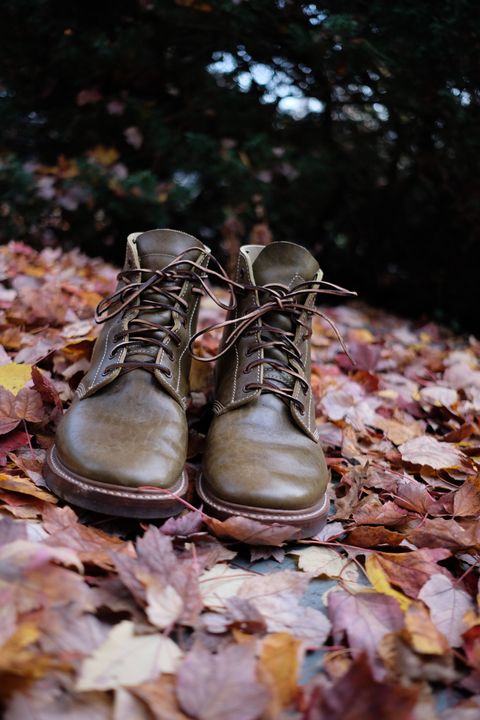 Photo by jononono on November 5, 2022 of the John Lofgren M-43 Service Shoes in Shinki Olive Shrunken Horsebutt.