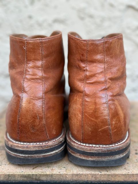 Photo by AGold on January 5, 2024 of the Grant Stone Edward Boot in Incas Rust Kangaroo.