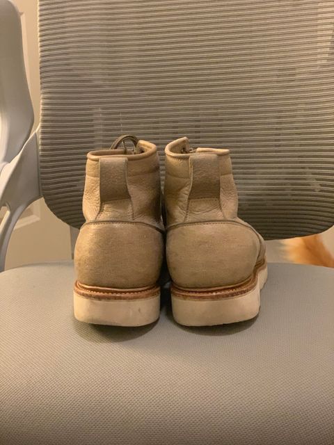 Photo by lonewolfpacman on February 6, 2024 of the Viberg Scout Boot in C.F. Stead Nomad Bokhara Nubuck.