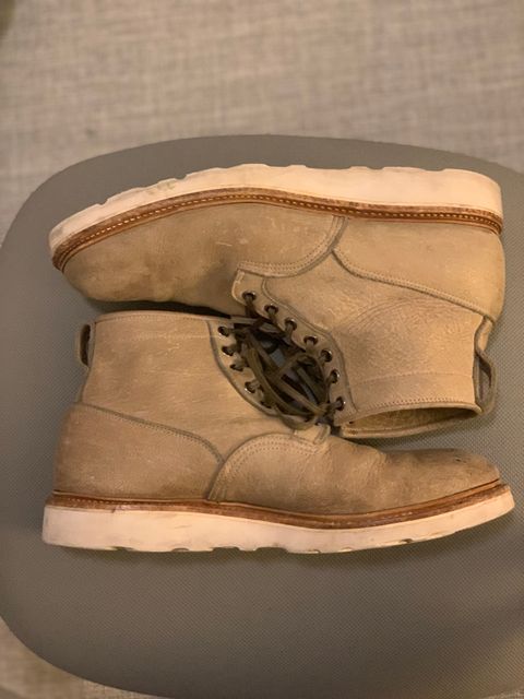 Photo by lonewolfpacman on February 6, 2024 of the Viberg Scout Boot in C.F. Stead Nomad Bokhara Nubuck.