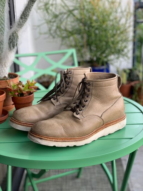 Photo by lonewolfpacman on April 2, 2024 of the Viberg Scout Boot in C.F. Stead Nomad Bokhara Nubuck.