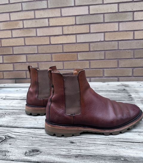 Photo by worldtraveler on October 4, 2025 of the Allen Edmonds Denali Chelsea Boot in Unknown Natural Veg Tan.