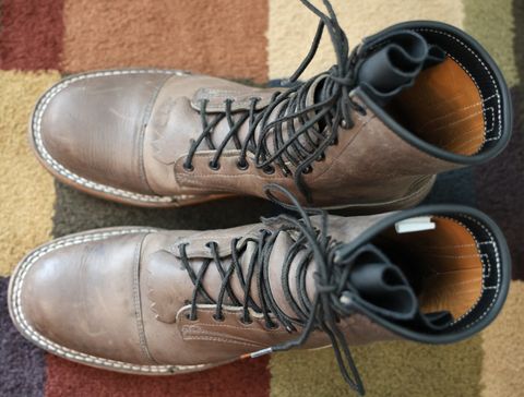 Photo by mfleeter on January 3, 2025 of the Frank's Boots Maxon in Horween Steel Predator.