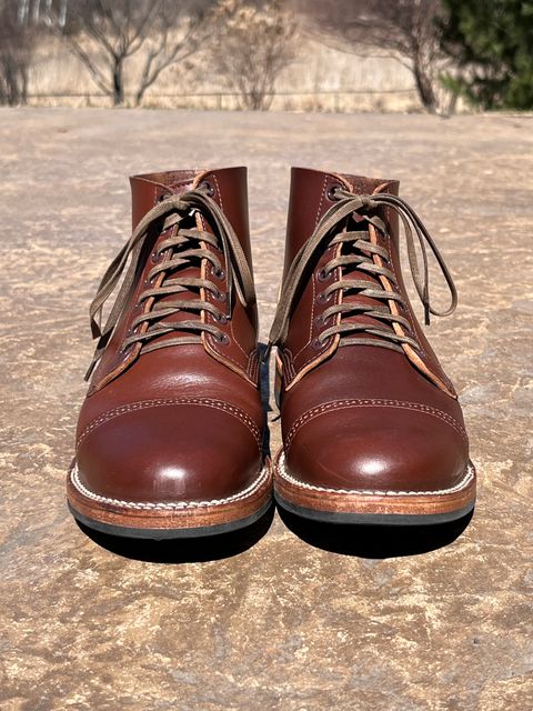 Photo by steverinde on April 6, 2024 of the Viberg Boondocker BCT in Horween Pigment Brown Workshoe Butt.