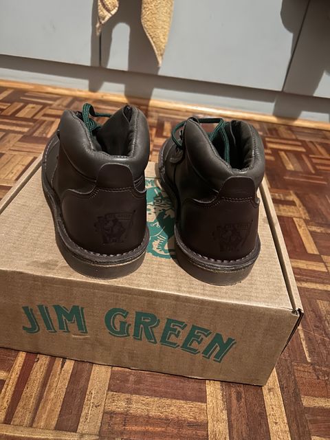Photo by DirkBotes on October 10, 2023 of the Jim Green African Ranger in Brown Full Grain.