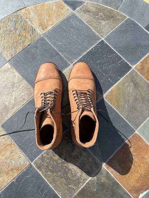 Photo by darrellgillette on October 1, 2023 of the Viberg Service Boot BCT in Horween Natural Crust Double Cordovan.