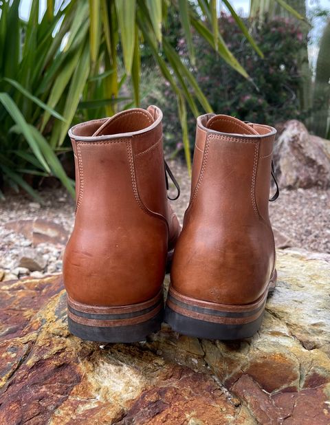 Photo by darrellgillette on April 5, 2024 of the Viberg Service Boot BCT in Horween Natural Crust Double Cordovan.