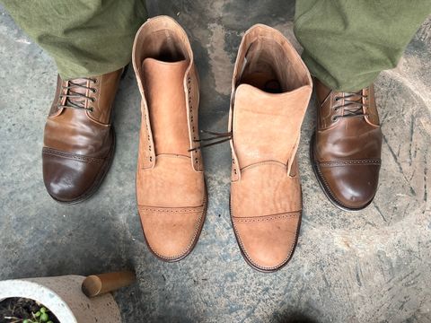 Photo by horsebutt on April 13, 2023 of the Viberg Service Boot in Horween Natural Crust Double Cordovan.