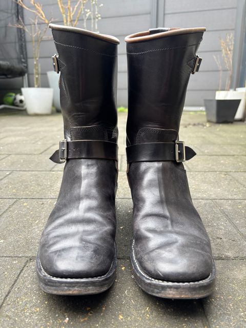 Photo by Chris007 on February 1, 2026 of the Raland Bootmaker Engineers in Maryam Black Horsebutt.