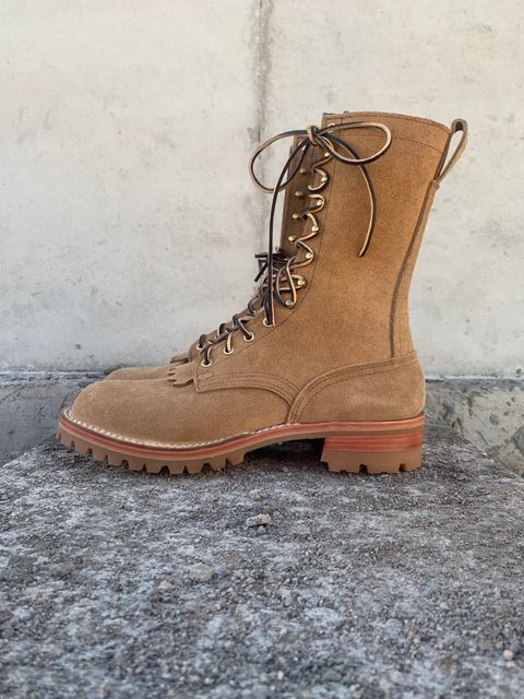 Photo by RunningBearWest on October 1, 2022 of the Nicks BuilderPro in Seidel MaxSupport Tan Roughout.