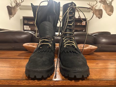 Photo by RunningBearWest on October 4, 2024 of the Nicks Hot Shot in Seidel MaxSupport Black Roughout.