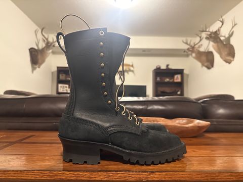 Photo by RunningBearWest on October 4, 2024 of the Nicks Hot Shot in Seidel MaxSupport Black Roughout.