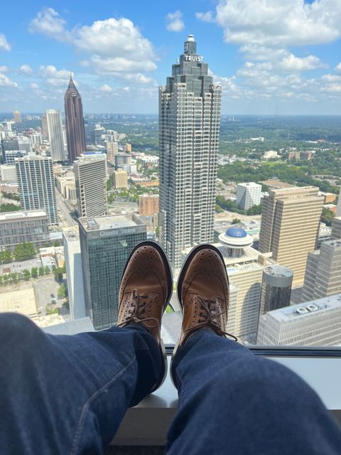 Photo by Bota71 on September 7, 2022 of the Tricker's Bourton Country Shoe in Acorn Antique.