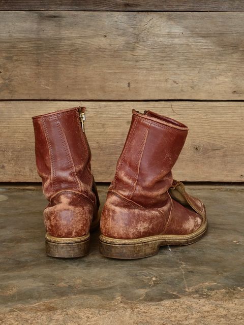 Photo by reothich on March 31, 2026 of the Carolina 390 in Red Dog Leather.