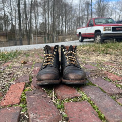 Photo by lydialove on March 2, 2024 of the Grant Stone Nora Boot in Horween Black Chromexcel.