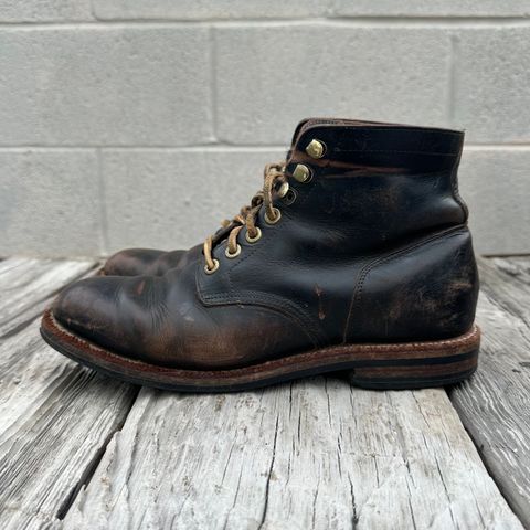 Photo by lydialove on April 1, 2024 of the Grant Stone Nora Boot in Horween Black Chromexcel.