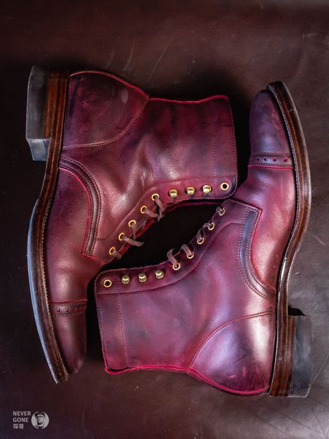Photo by NeverGoneCG on November 1, 2023 of the WM1978 Paratrooper Boots in C.F. Stead Brick Kudu.
