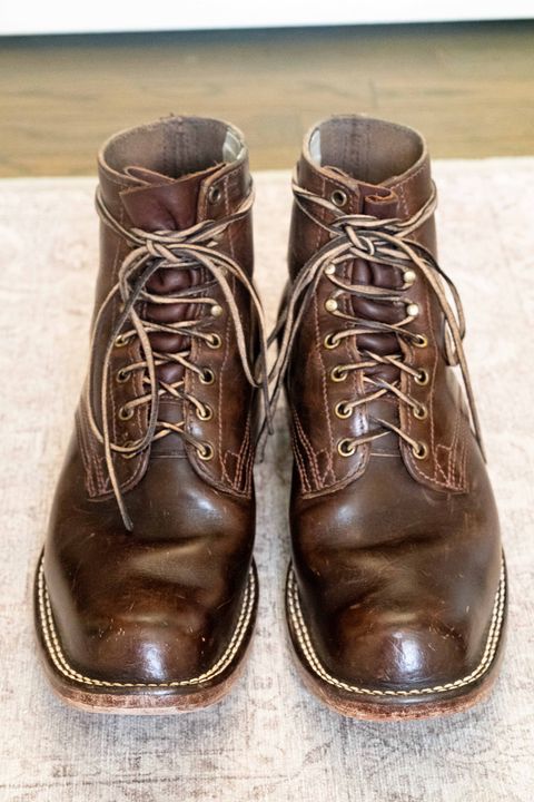 Photo by varnu on February 1, 2023 of the Nicks Robert in Horween Brown Chromexcel.