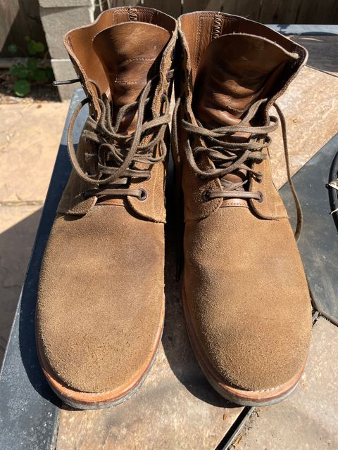 Photo by leumas on September 20, 2023 of the Viberg x Himel Ammunition Boot in Horween Marine Field Roughout.