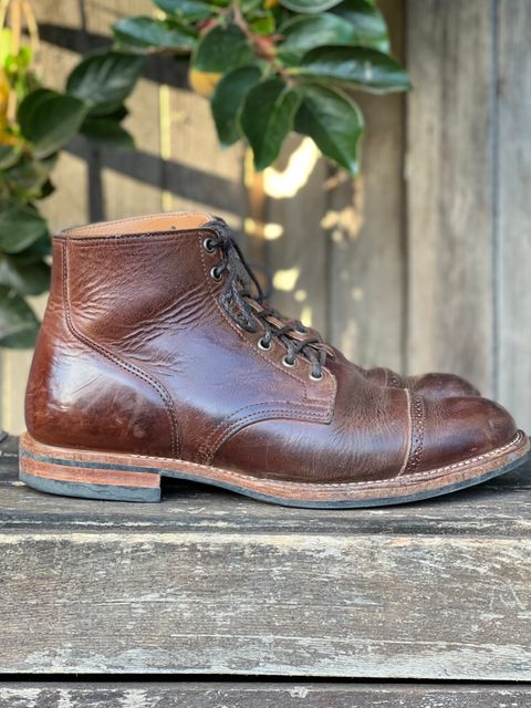 Photo by Nerdin.with.Boots on November 2, 2022 of the Viberg Service Boot BCT in Horween Mocha Vintage.