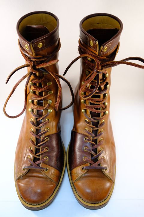 Photo by morosoleatherworks on March 5, 2024 of the Sagara Cordmaster in Conceria Cloe Superlux Horsebutt.