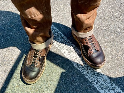 Photo by righturnclyde on July 19, 2024 of the White's Bounty Hunter in Horween Dark Brown Waxed Flesh & Horween Natural Waxed Flesh.