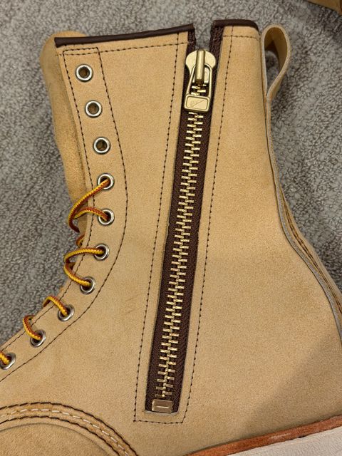 Photo by mwanni on January 17, 2026 of the Red Wing 4669 Human Made x Red Wing in S.B. Foot Hawthorne Abilene.