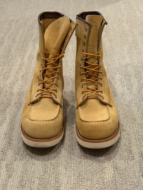 Photo by mwanni on January 17, 2026 of the Red Wing 4669 Human Made x Red Wing in S.B. Foot Hawthorne Abilene.