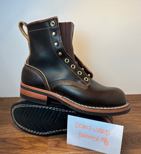 Photo by mwanni on October 3, 2023 of the Nicks Falcon in Horween Dark Brown Waxed Flesh.