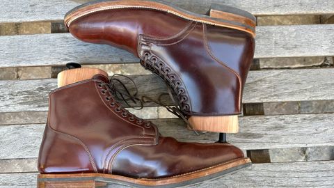 Photo by johnfmac on February 5, 2023 of the Viberg Service Boot in Horween Color 4 Shell Cordovan.