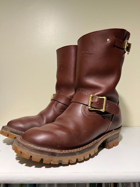 White's Nomad Engineer Boots in Seidel Red Dog Oil Tan | Photo by
