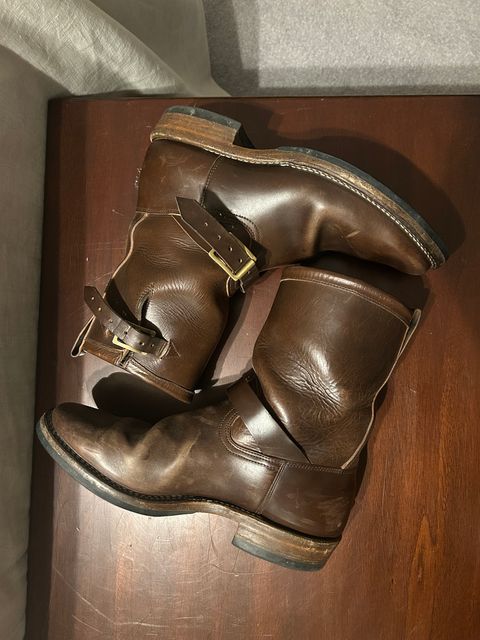 Photo by Daniel.S.Latham on January 6, 2025 of the Viberg Engineer in Horween Brown Chromexcel Horsebutt.