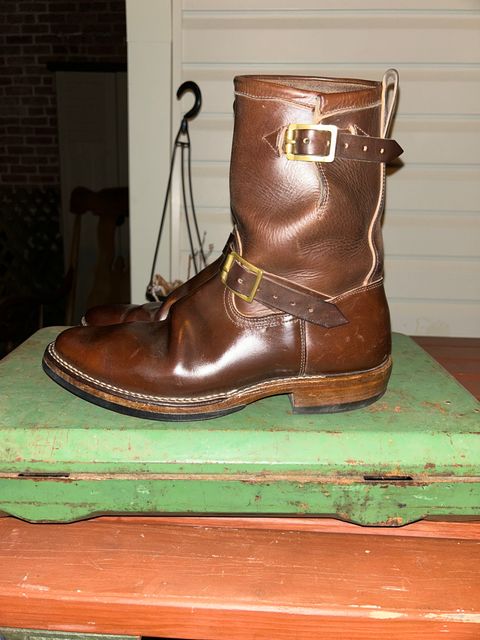 Photo by Daniel.S.Latham on February 6, 2025 of the Viberg Engineer in Horween Brown Chromexcel Horsebutt.