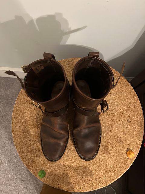 Photo by Daniel.S.Latham on March 6, 2025 of the Viberg Engineer in Horween Brown Chromexcel Horsebutt.