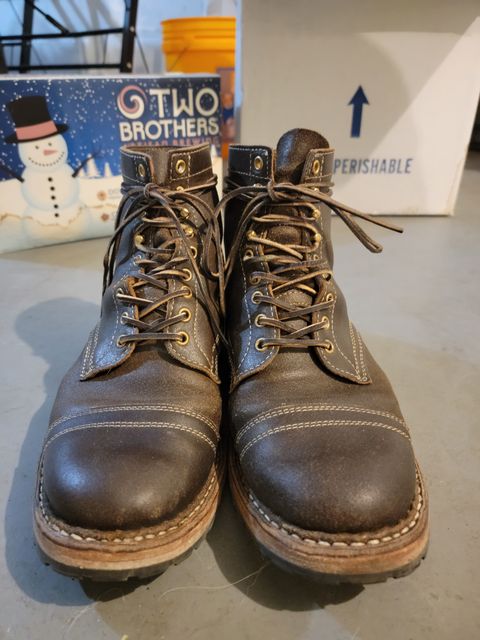 Photo by tempesttost on February 6, 2023 of the White's MP-Sherman Toe Cap in Horween Olive Waxed Flesh.