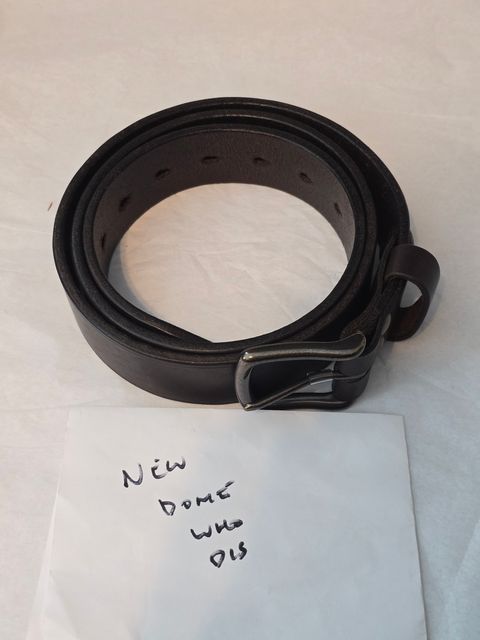 Photo by tempesttost on October 3, 2025 of the Ashland Leather Everyday Belt in Horween Black Aspen Double Horsefront.