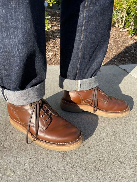 Photo by mrchaselm on March 5, 2023 of the White's Oxford in Horween British Tan Chromexcel.