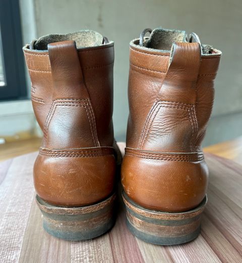 Photo by indigo_footprint on March 4, 2023 of the White's 350 Cruiser in Horween British Tan Chromexcel.