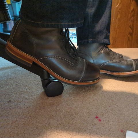 Photo by abrinson on March 24, 2023 of the Wolverine 1000 Mile Cap-Toe Boot in Unlisted Leather.