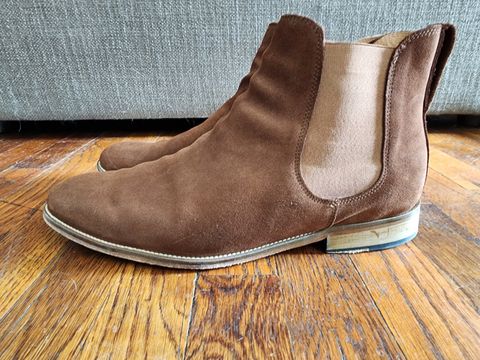 Photo by PrimordialOohs on December 5, 2022 of the Bomberos Unlisted Model in Snuff Waterproof German Suede.