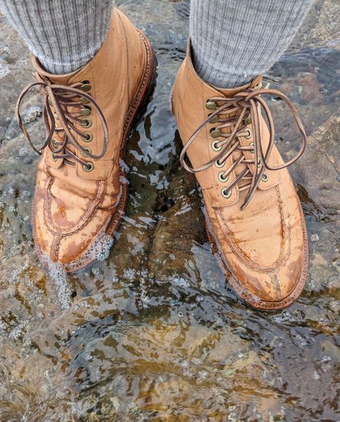 Photo by kat on February 11, 2023 of the Grant Stone Ottawa Boot in Incas Natural Kangaroo.