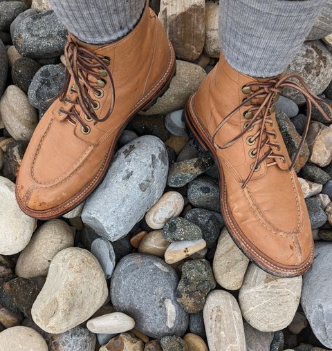 Photo by kat on February 11, 2023 of the Grant Stone Ottawa Boot in Incas Natural Kangaroo.