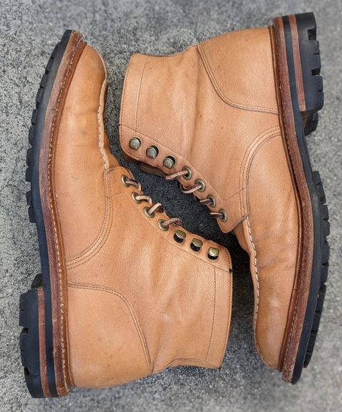 Photo by kat on March 4, 2023 of the Grant Stone Ottawa Boot in Incas Natural Kangaroo.