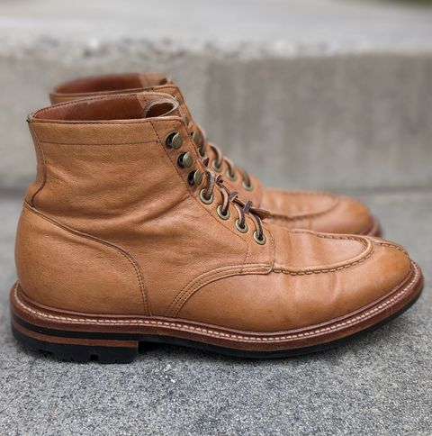 Photo by kat on April 3, 2023 of the Grant Stone Ottawa Boot in Incas Natural Kangaroo.