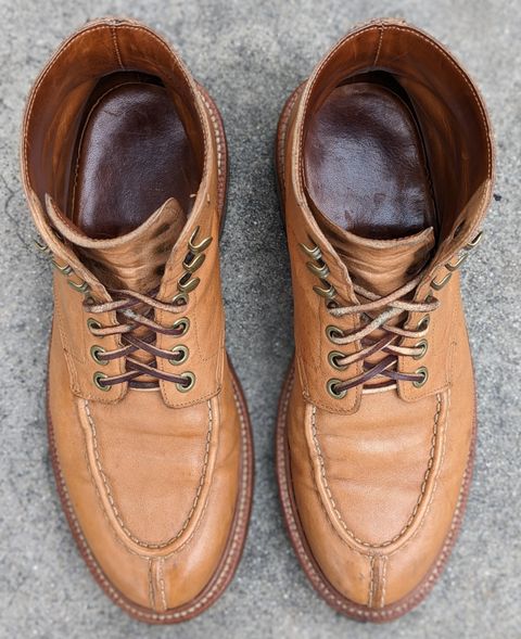 Photo by kat on April 3, 2023 of the Grant Stone Ottawa Boot in Incas Natural Kangaroo.