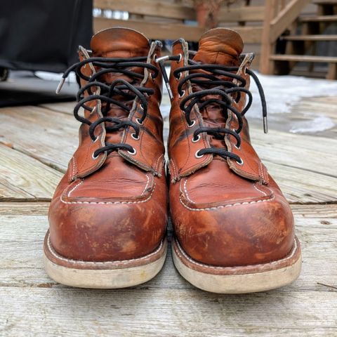 Photo by workwearfit on March 3, 2025 of the Red Wing 875 in Red Wing / Brown.
